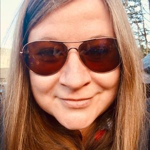 Meet your Posher, Heather